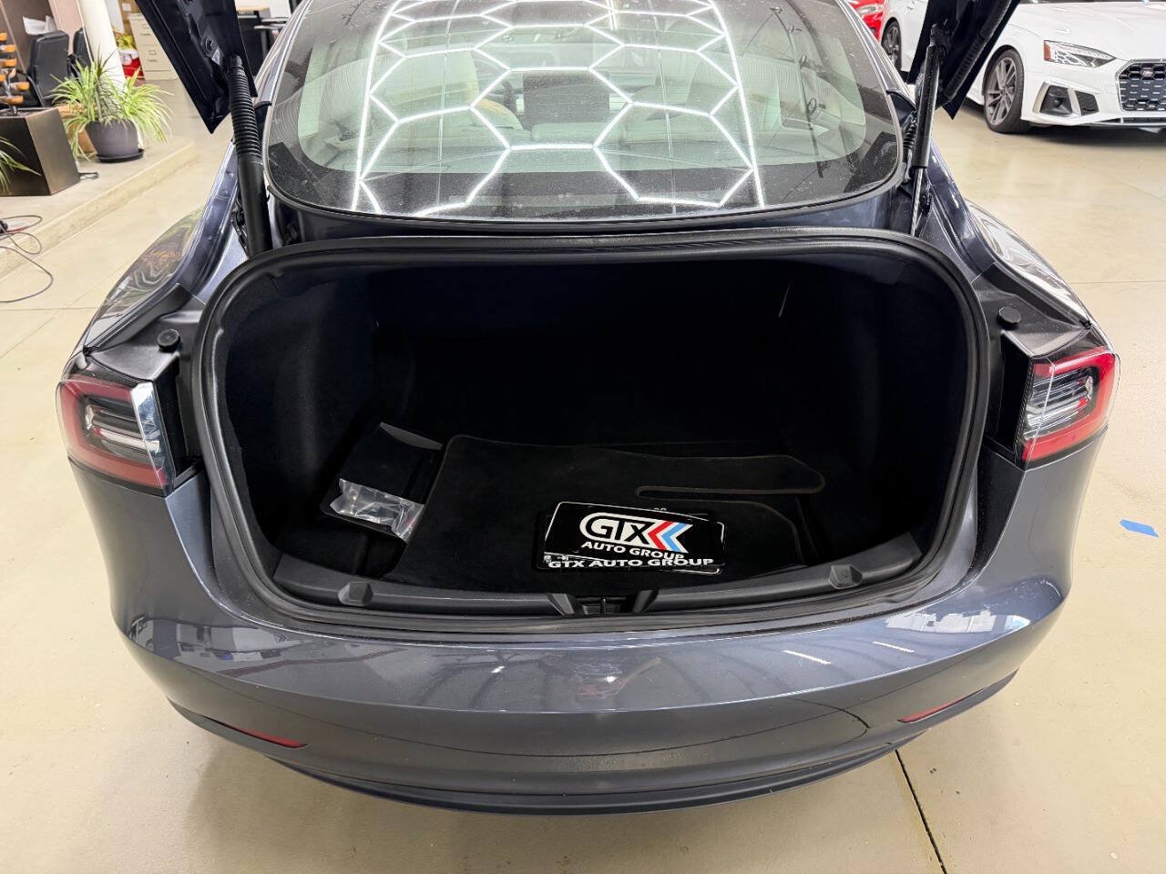 Used 2023 Tesla Model 3 Performance AWD/4WD image 9