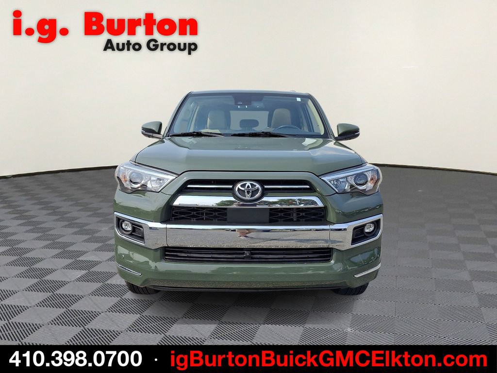 Used 2022 Toyota 4Runner Limited AWD/4WD image 2
