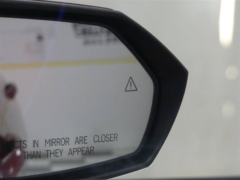 Used 2025 Hyundai Elantra SEL FWD image 29