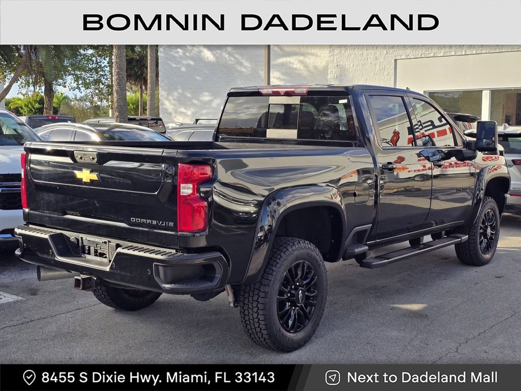 Used 2022 Chevrolet Silverado 2500 High Country w/ Z71 Off-Road Package image 4