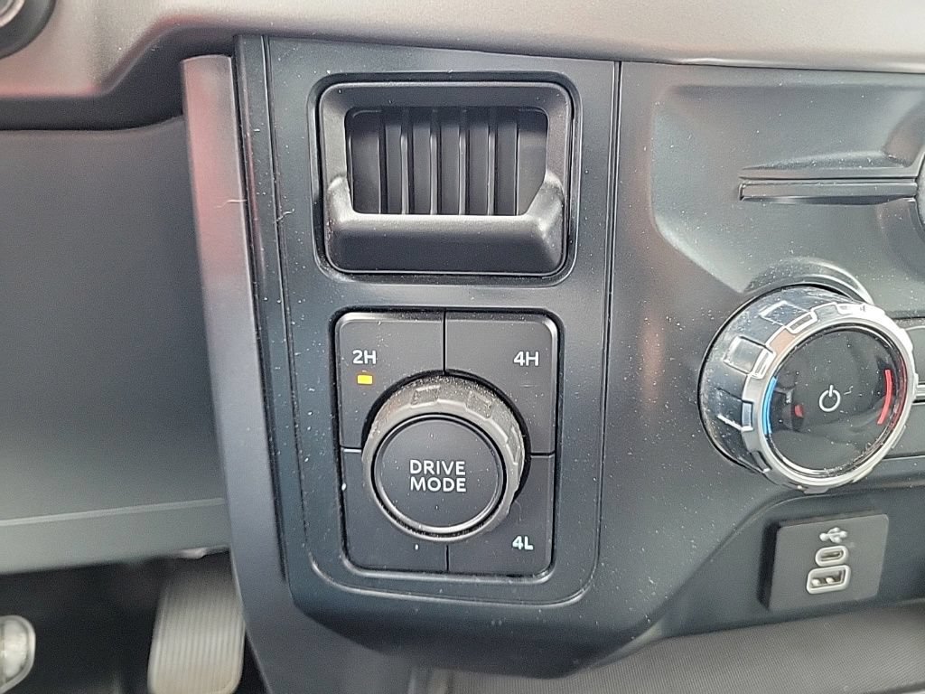 Used 2025 Ford F150 XLT w/ Equipment Group 301A Standard AWD/4WD image 30