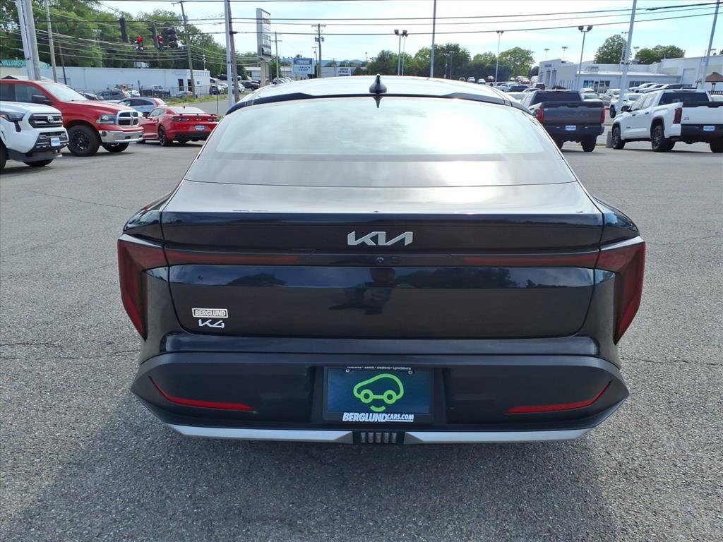 Used 2025 Kia K4 FWD image 5