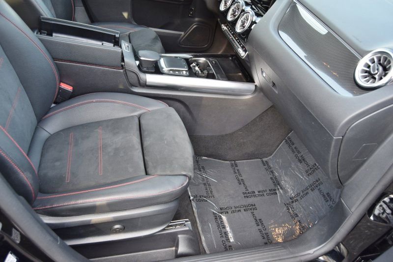 Used 2022 Mercedes-Benz GLA 35 AMG 4MATIC image 36