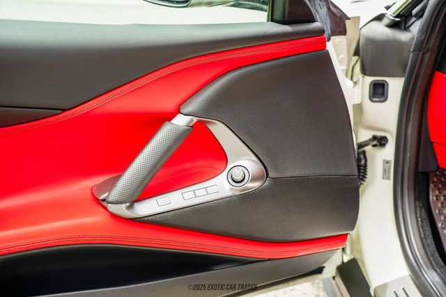 Used 2019 Ferrari 812 Superfast image 40