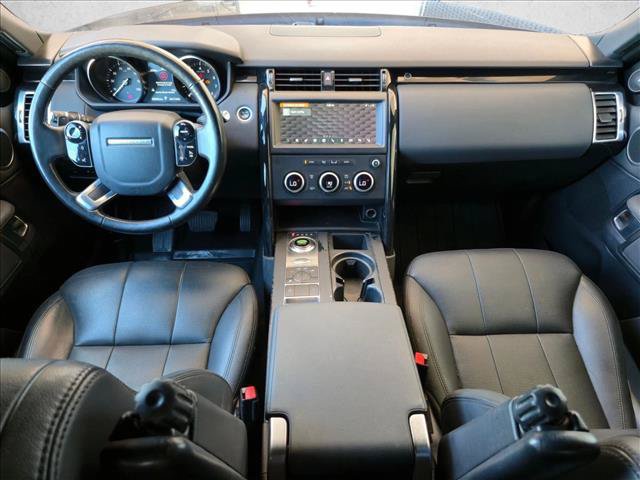 Used 2020 Land Rover Discovery SE AWD/4WD image 18