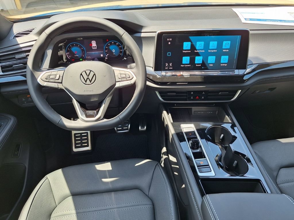 New 2025 Volkswagen Atlas Cross Sport SEL R-Line image 11
