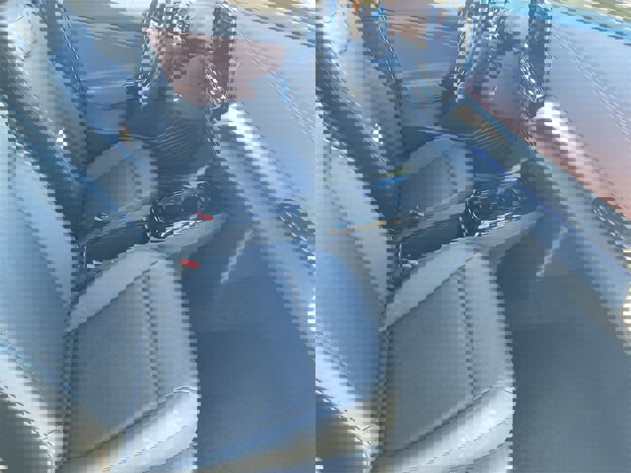 Certified 2021 Volkswagen ID.4 Pro S image 9