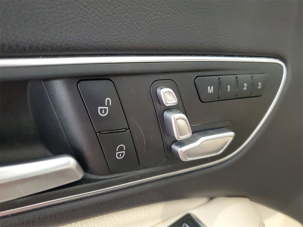 Used 2018 Mercedes-Benz CLA 250 image 18