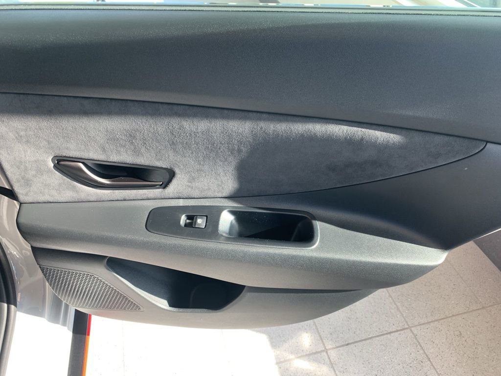 New 2025 Hyundai Elantra N image 14