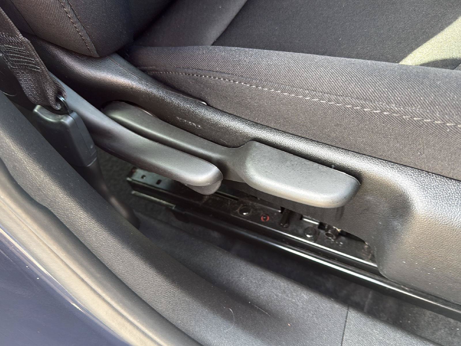 Used 2025 Chevrolet Malibu LT FWD image 27