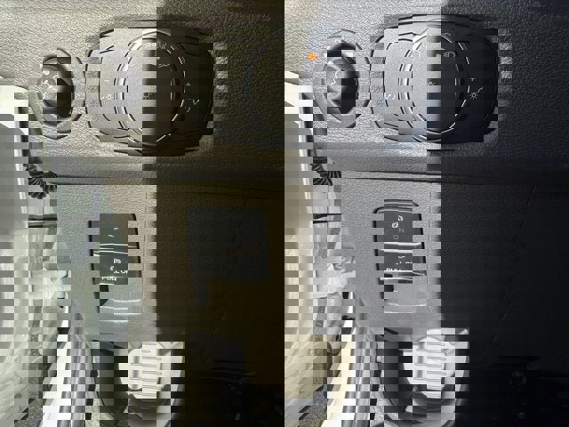 New 2025 Ford Transit 250 148 Medium Roof w/ Interior Upgrade Package image 17