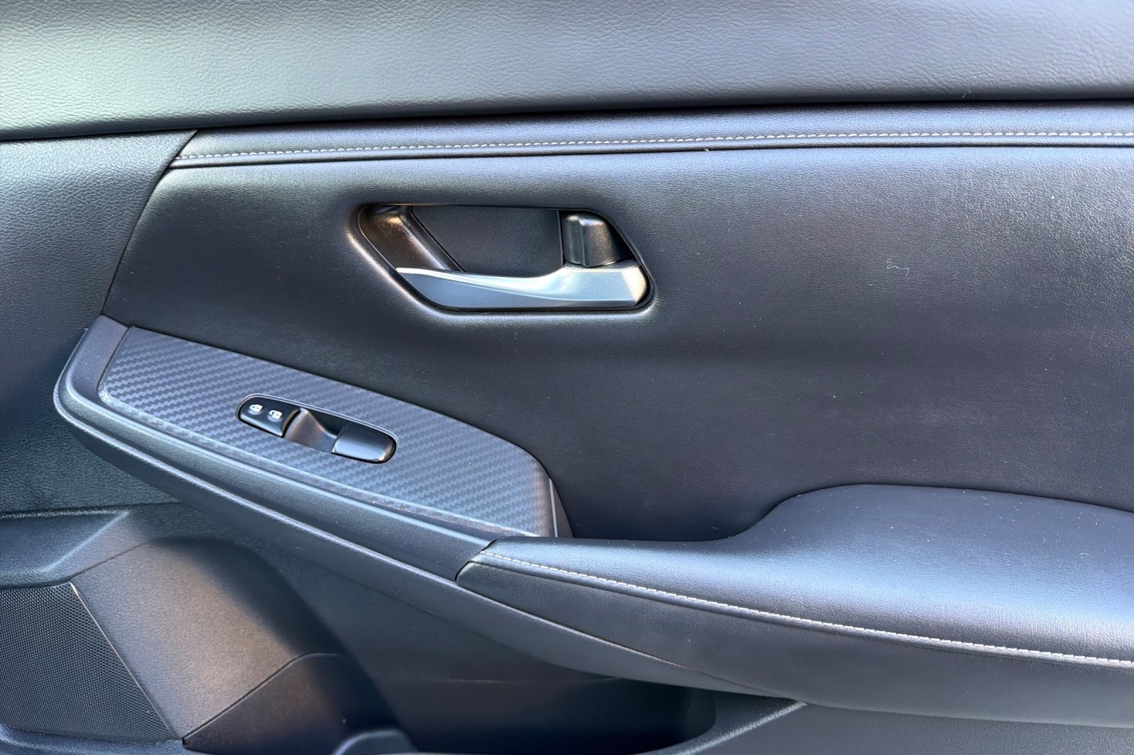 Used 2023 Nissan Sentra SV FWD image 21