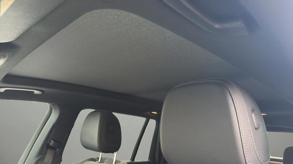 Used 2025 Mercedes-Benz GLS 450 4MATIC image 14