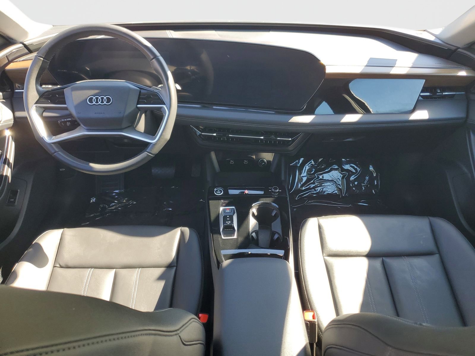 Used 2025 Audi A6 e-tron Premium w/ Ultra Package image 10