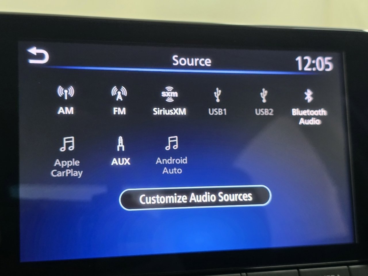 Used 2024 Nissan Altima 2.5 SR image 3