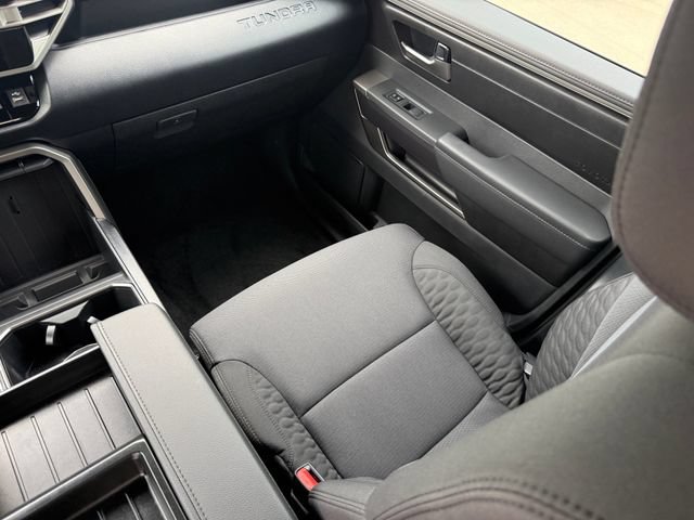 Used 2026 Toyota Tundra SR5 w/ SR5 Convenience Package AWD/4WD image 27