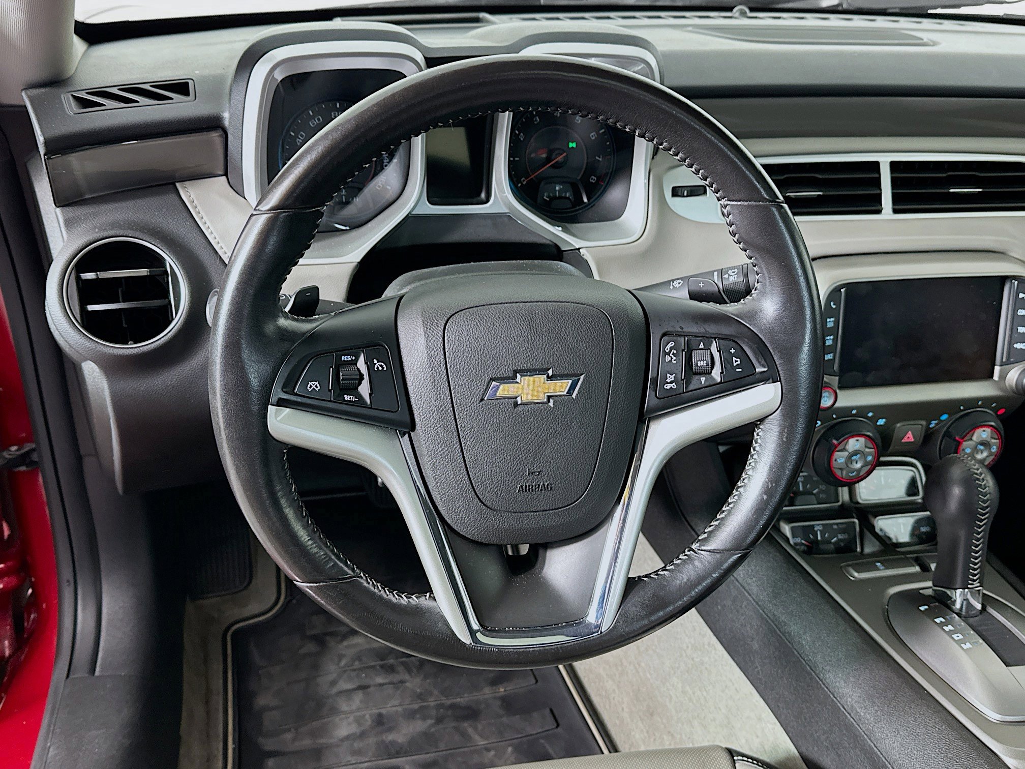 Used 2015 Chevrolet Camaro LT w/ RS Package image 17