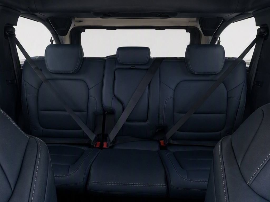 New 2026 Ford Bronco Big Bend AWD/4WD image 17