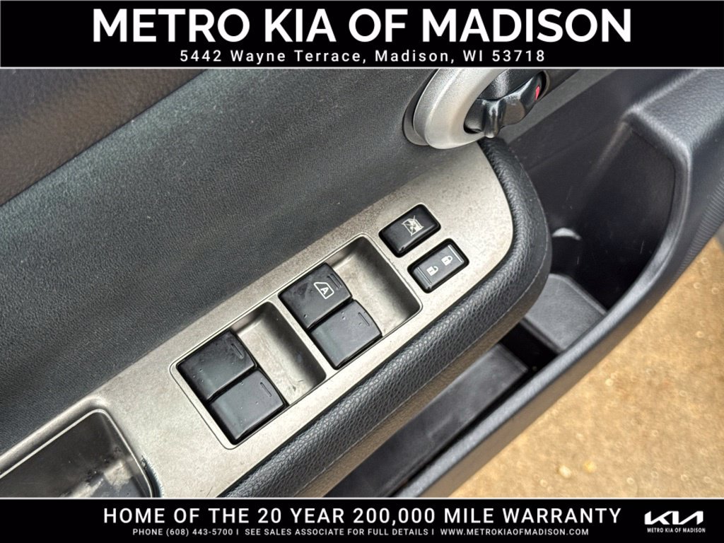 Used 2011 Nissan Versa 1.8 S w/ Plus Pkg FWD image 12