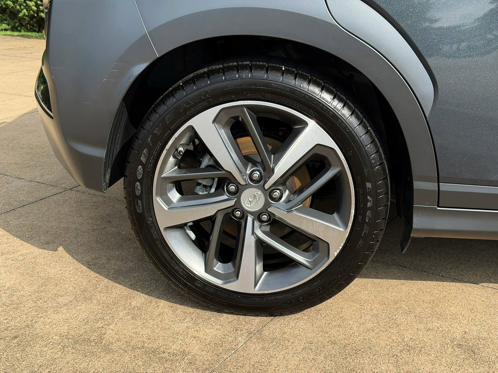 Used 2020 Hyundai Kona Limited FWD image 8
