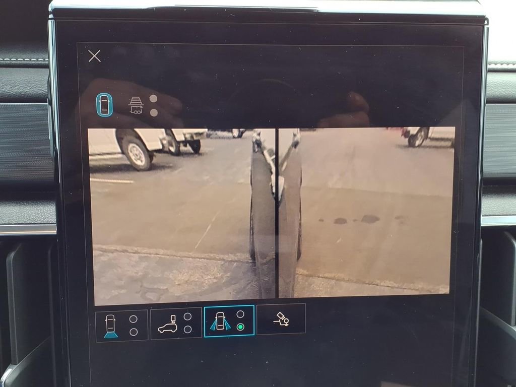 Certified 2025 GMC Acadia Elevation image 27