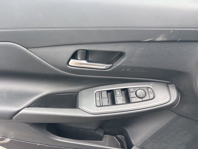 New 2026 Nissan Sentra SV w/ SV Convenience Package FWD image 16