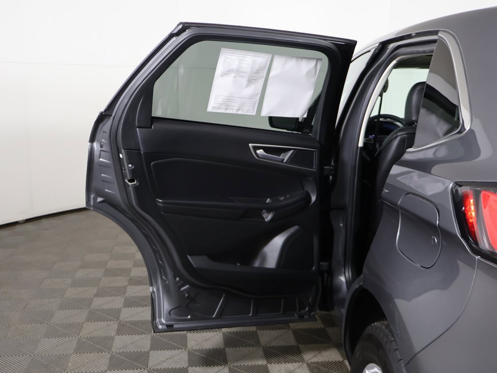 Used 2022 Ford Edge SEL w/ Convenience Package image 21