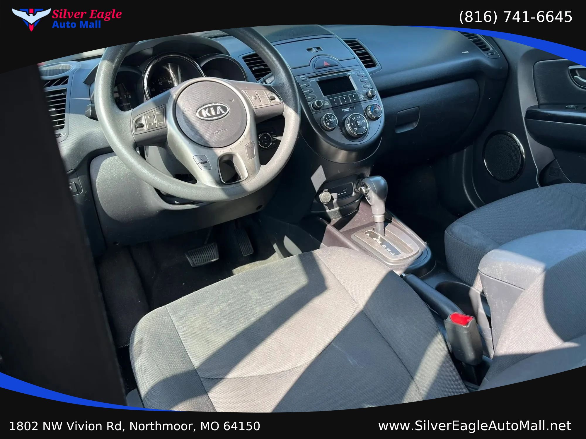 Used 2010 Kia Soul + w/ Audio Pkg FWD image 6