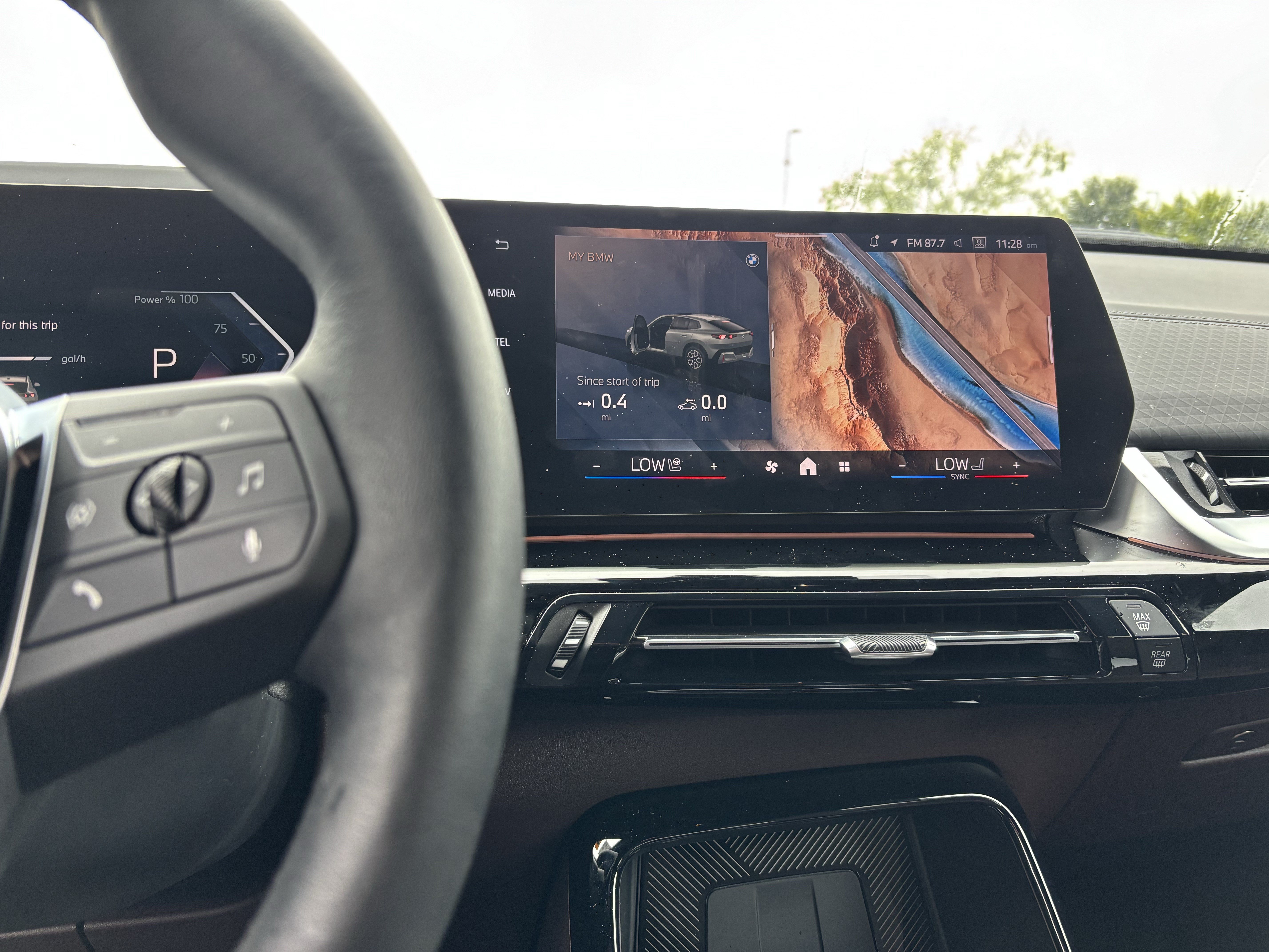 Certified 2025 BMW X2 xDrive28i AWD/4WD image 18