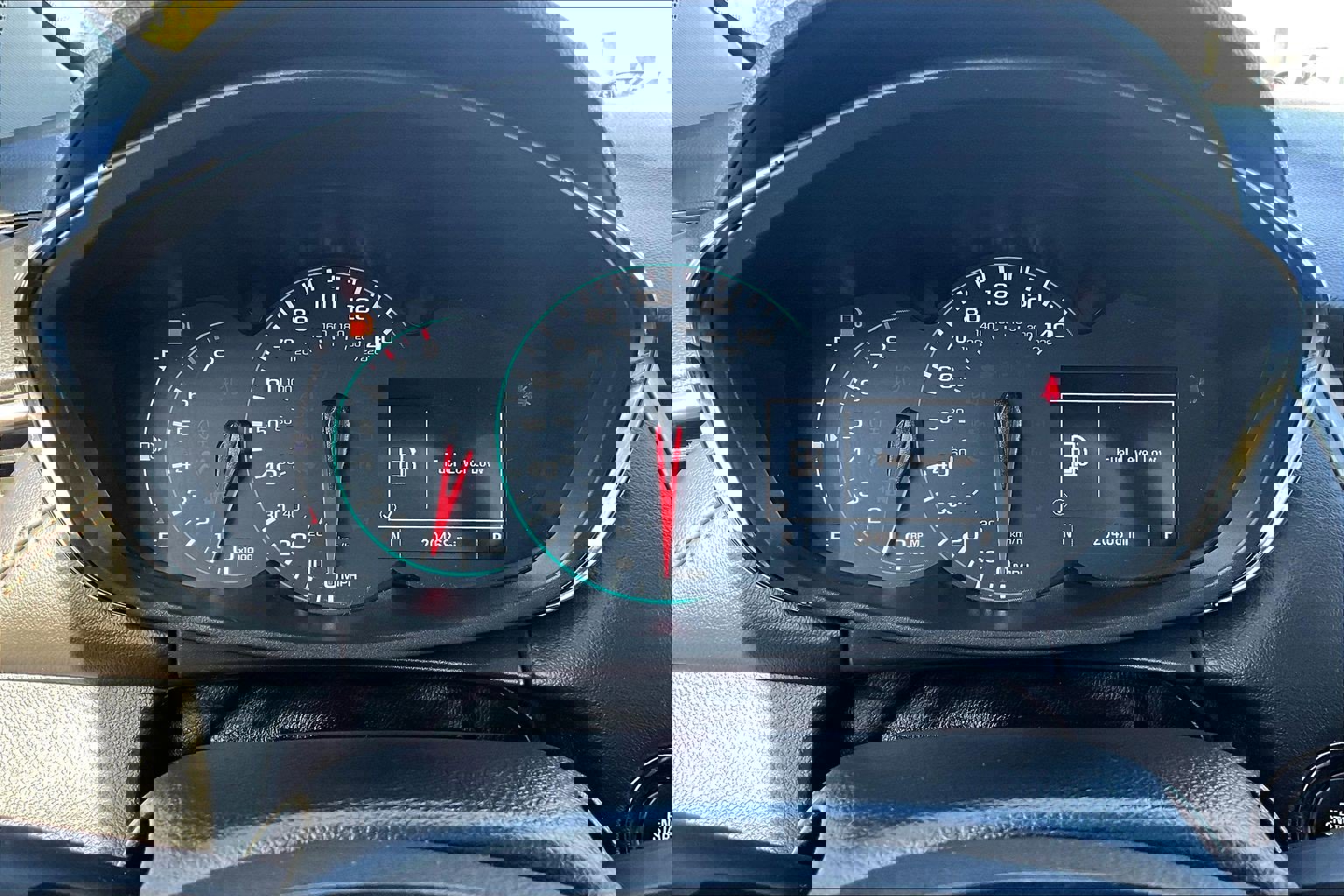 Used 2022 Chevrolet Trax LT w/ LT Convenience Package image 8