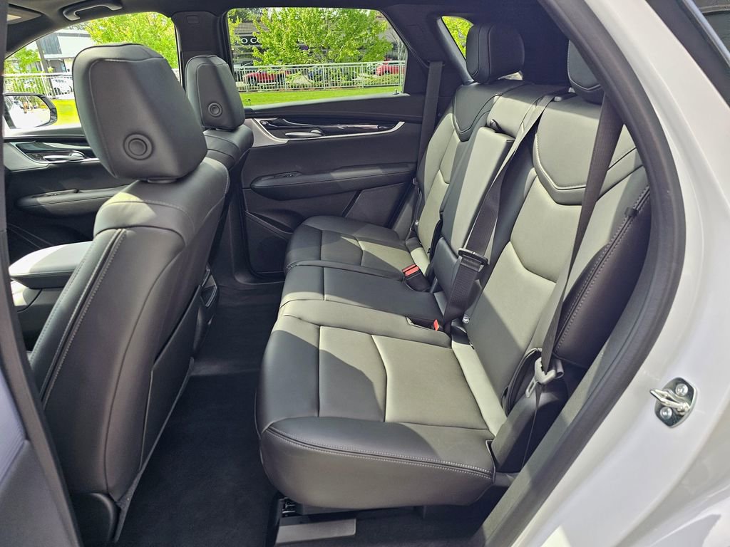 New 2026 Cadillac XT5 Premium Luxury w/ Driver Assist Package AWD/4WD image 16