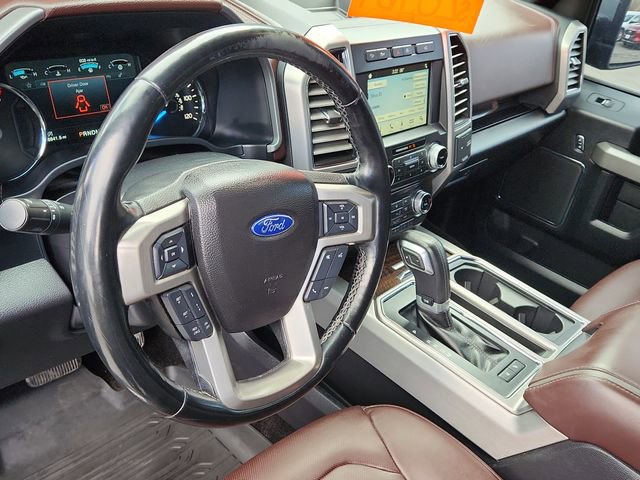 Used 2017 Ford F150 Platinum w/ Equipment Group 701A Luxury image 8