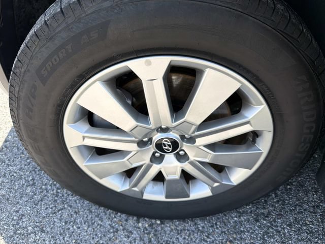 Used 2025 Hyundai Palisade SEL FWD image 29