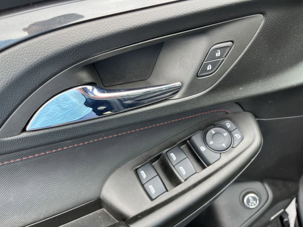 Certified 2023 Chevrolet TrailBlazer RS w/ Sun and Liftgate Package image 23