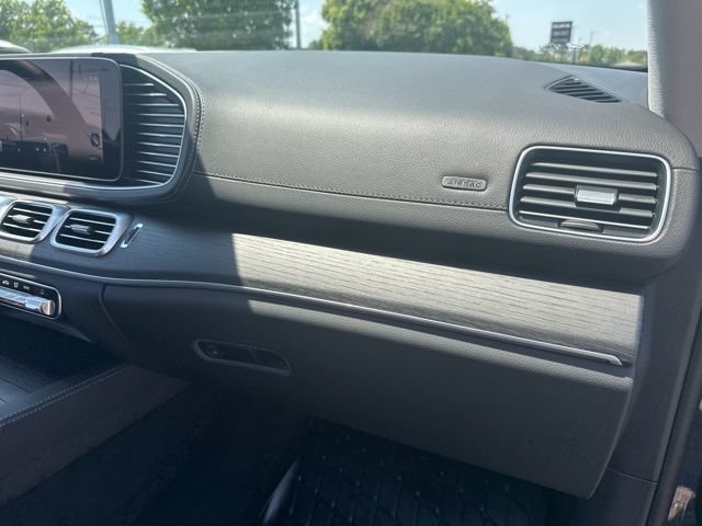 Used 2026 Mercedes-Benz GLS 450 4MATIC image 42