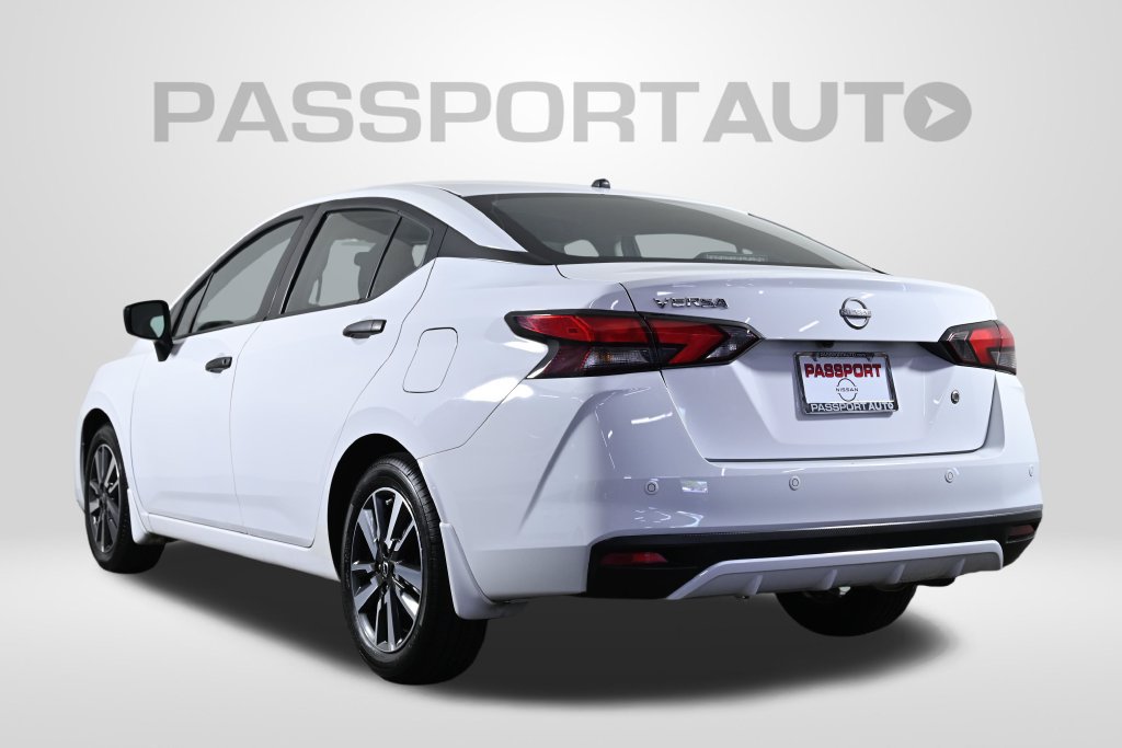 Certified 2024 Nissan Versa S w/ S Plus Package FWD image 5