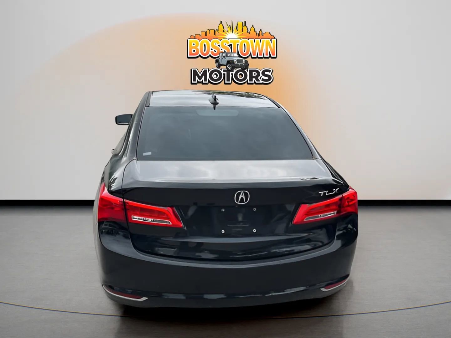 Used 2018 Acura TLX image 4
