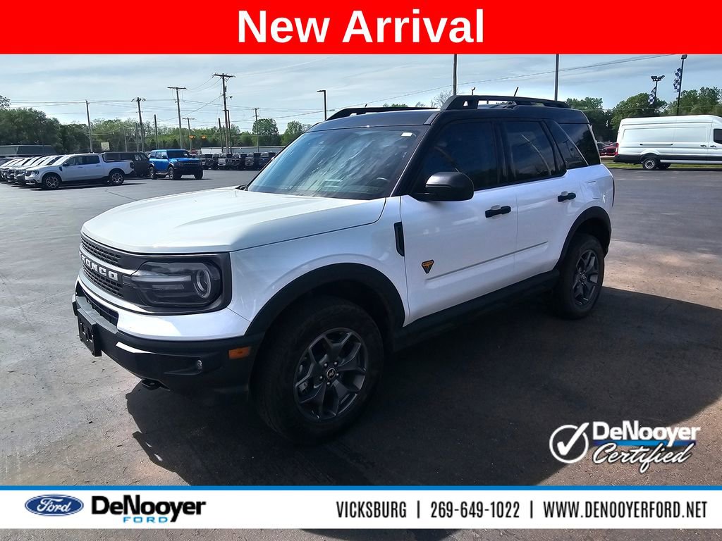 Used 2022 Ford Bronco Sport Badlands AWD/4WD image 1