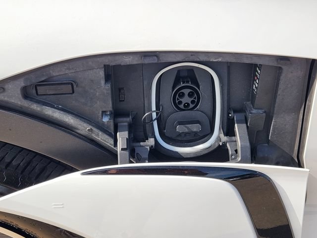 Used 2025 Chevrolet Blazer EV LT FWD image 16