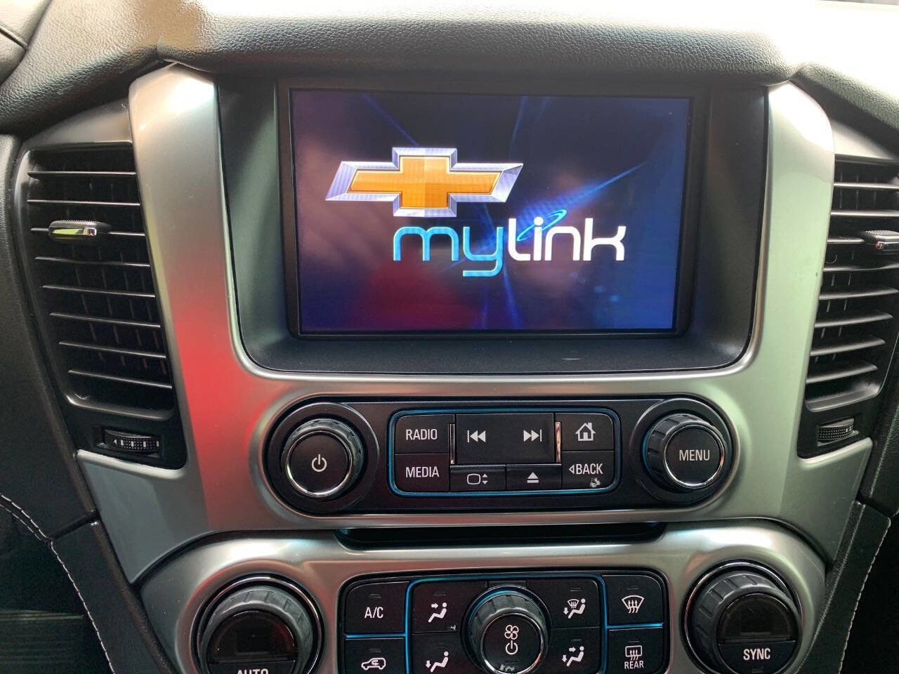 Used 2016 Chevrolet Tahoe LT image 28