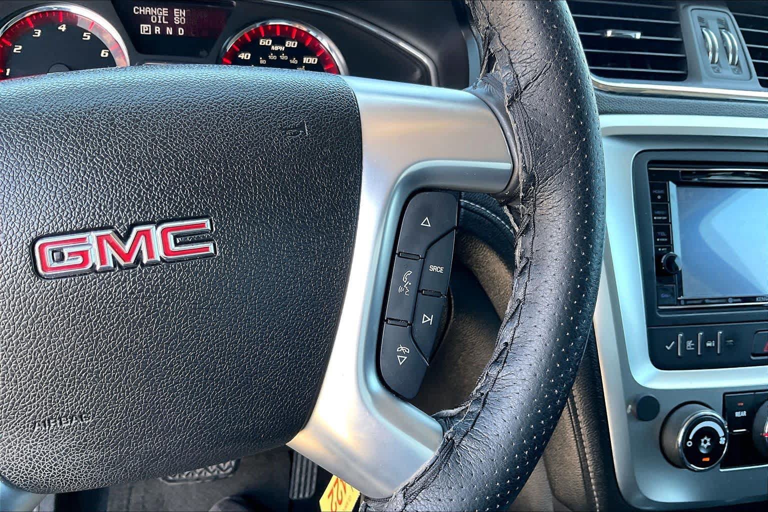 Used 2016 GMC Acadia SLE FWD image 24