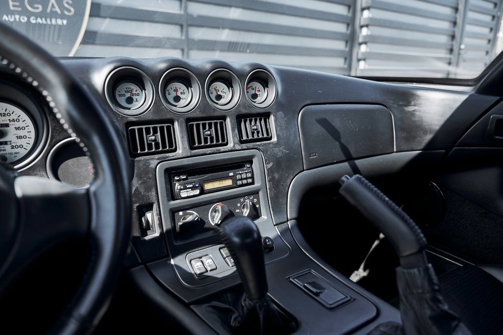Used 1996 Dodge Viper GTS image 59