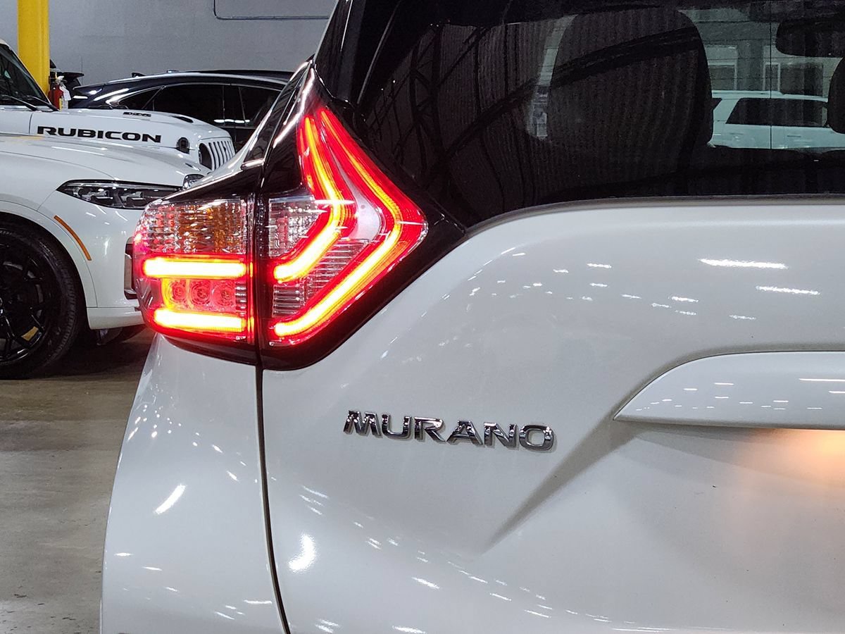 Used 2015 Nissan Murano Platinum w/ Platinum Technology Package FWD image 20