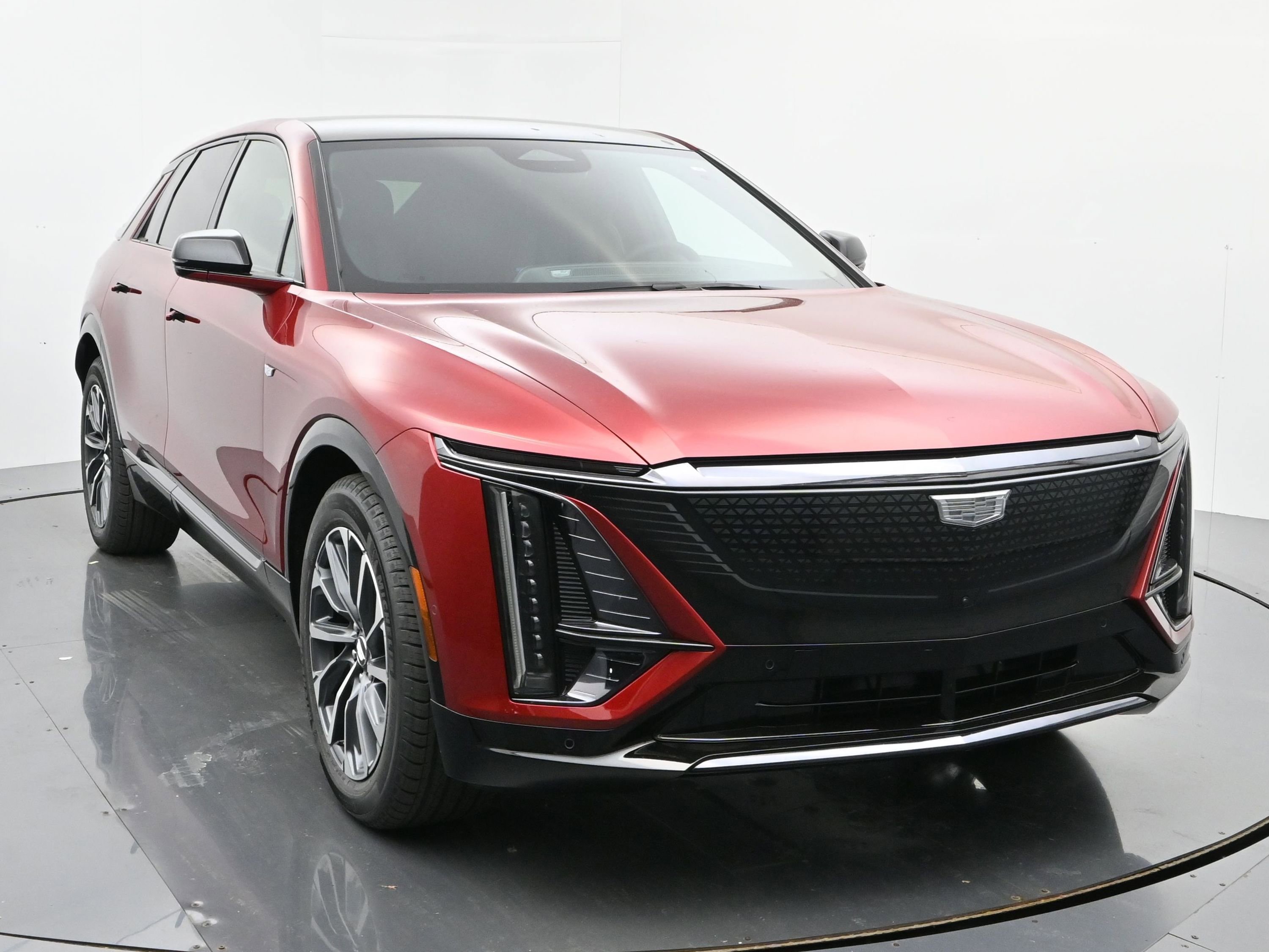 New 2026 Cadillac Lyriq Sport image 8
