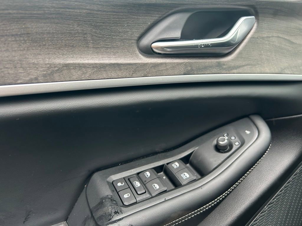 New 2026 Jeep Grand Cherokee Altitude image 12