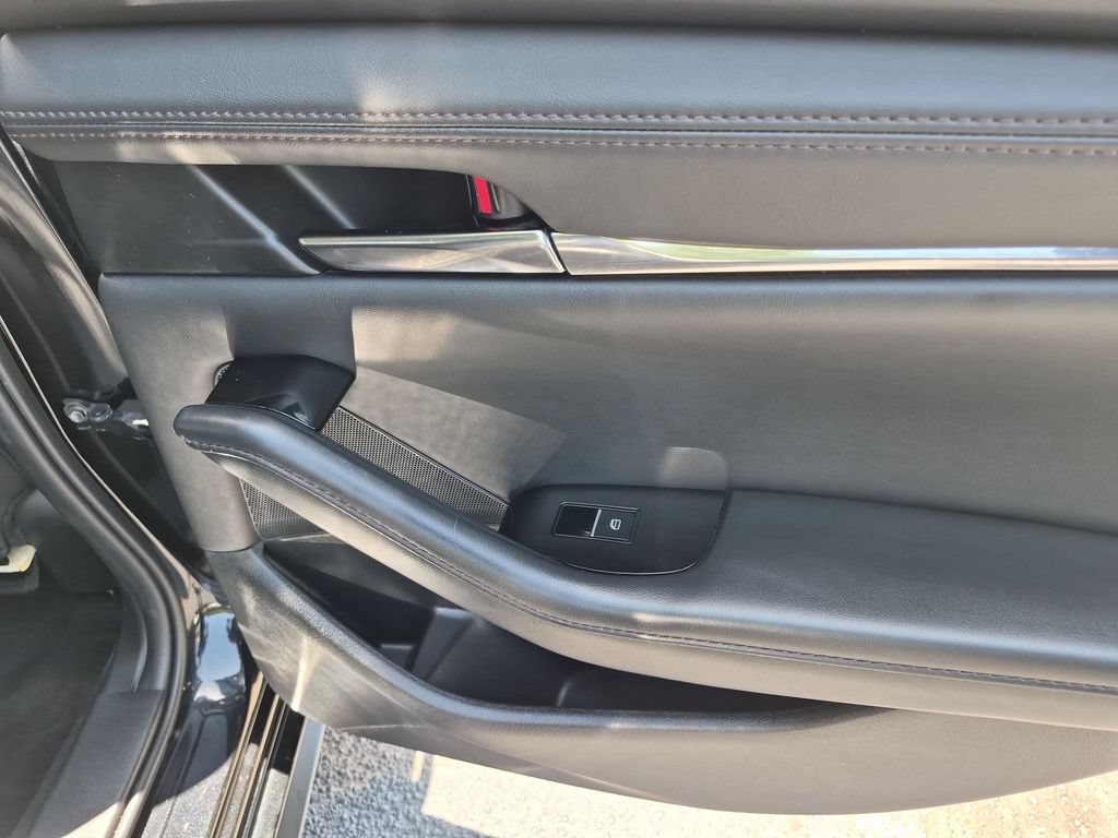 Used 2025 MAZDA MAZDA3 s FWD image 33