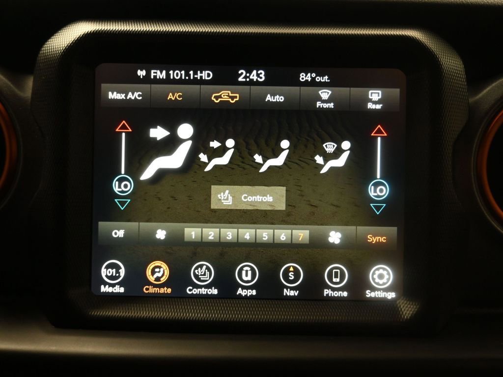 Used 2021 Jeep Gladiator Mojave image 22