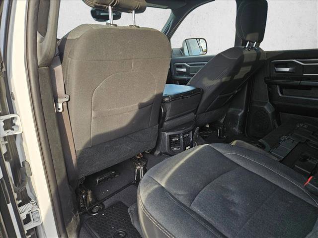 Used 2019 RAM 3500 Big Horn image 11