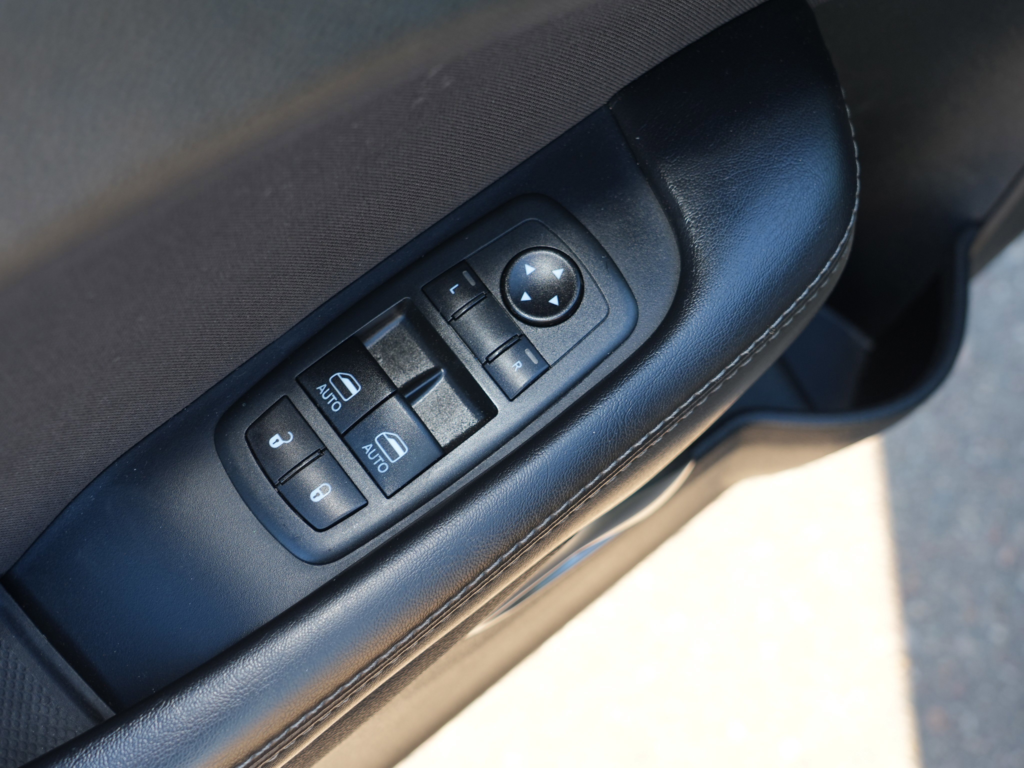 Used 2020 Dodge Challenger SXT w/ Blacktop Package image 24