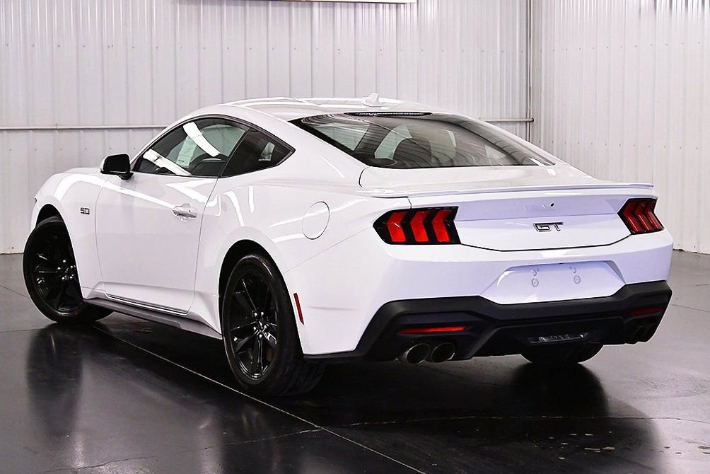 New 2026 Ford Mustang GT image 5